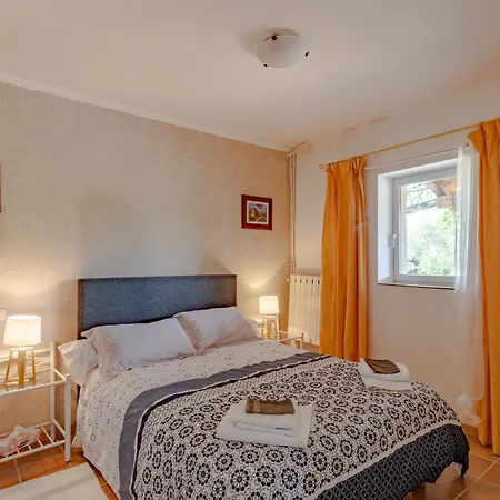 Holiday home A Basile *